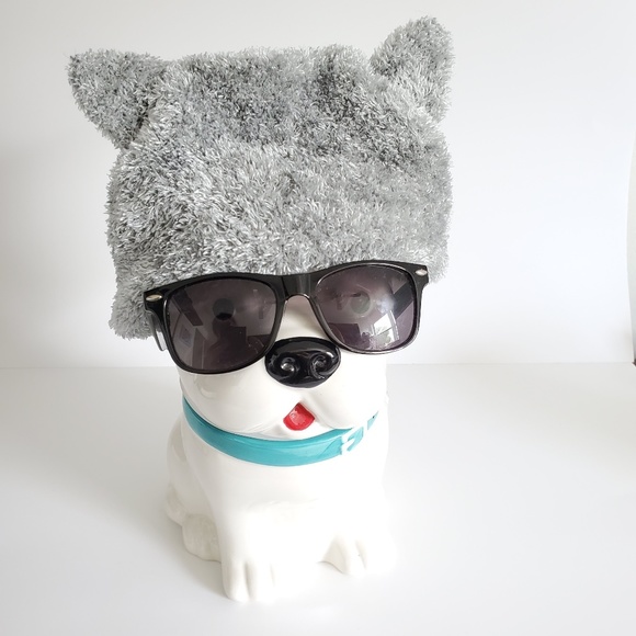 H&M Accessories - H&M Kitty Ear Beanie